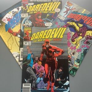 (C5) Daredevil Comic Lot Late 80's, early 90's Issues 234,285, 308, 318